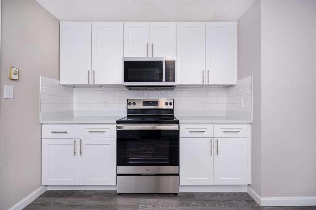 441-445 Ferry St, Everett MA 02149 photo 3