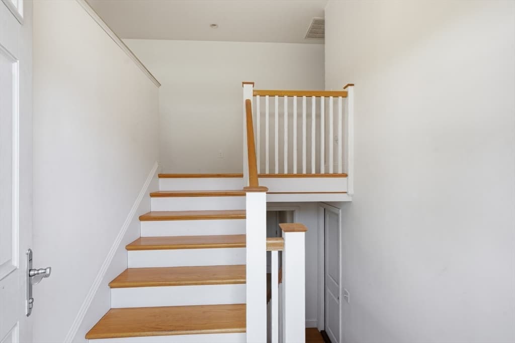 1566 Victory Hwy, North Smithfield RI 02896 photo 17