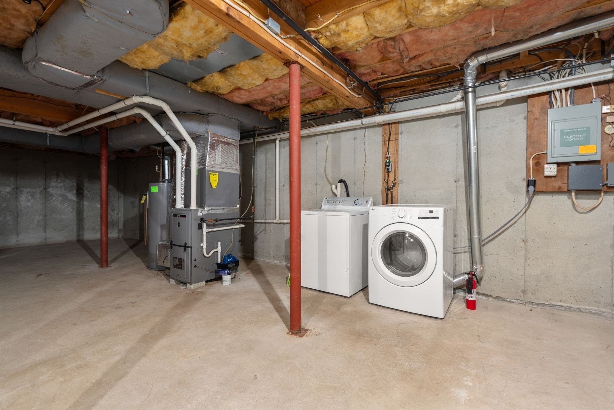 Condominium at 31 Blithewood Ave # 205, Worcester MA 01604, photo 29 of 34