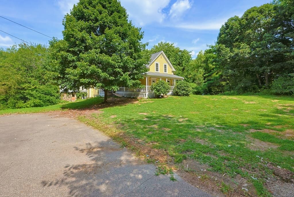 109 Pine Street, Franklin MA 02038 photo 2