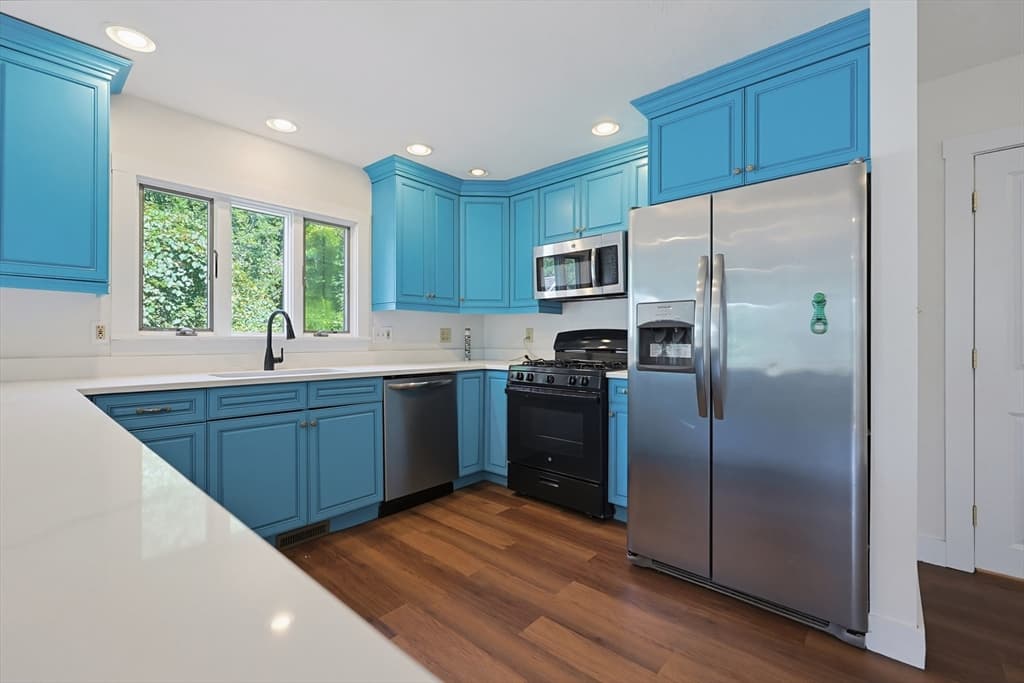 109 Pine Street, Franklin MA 02038 photo 4