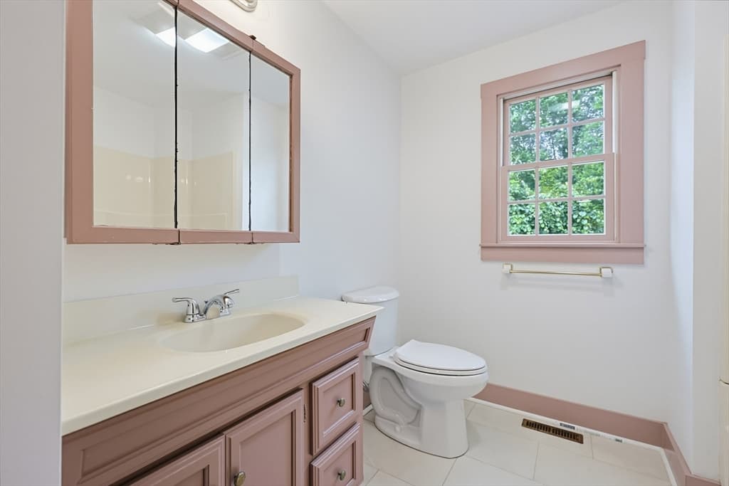 109 Pine Street, Franklin MA 02038 photo 25