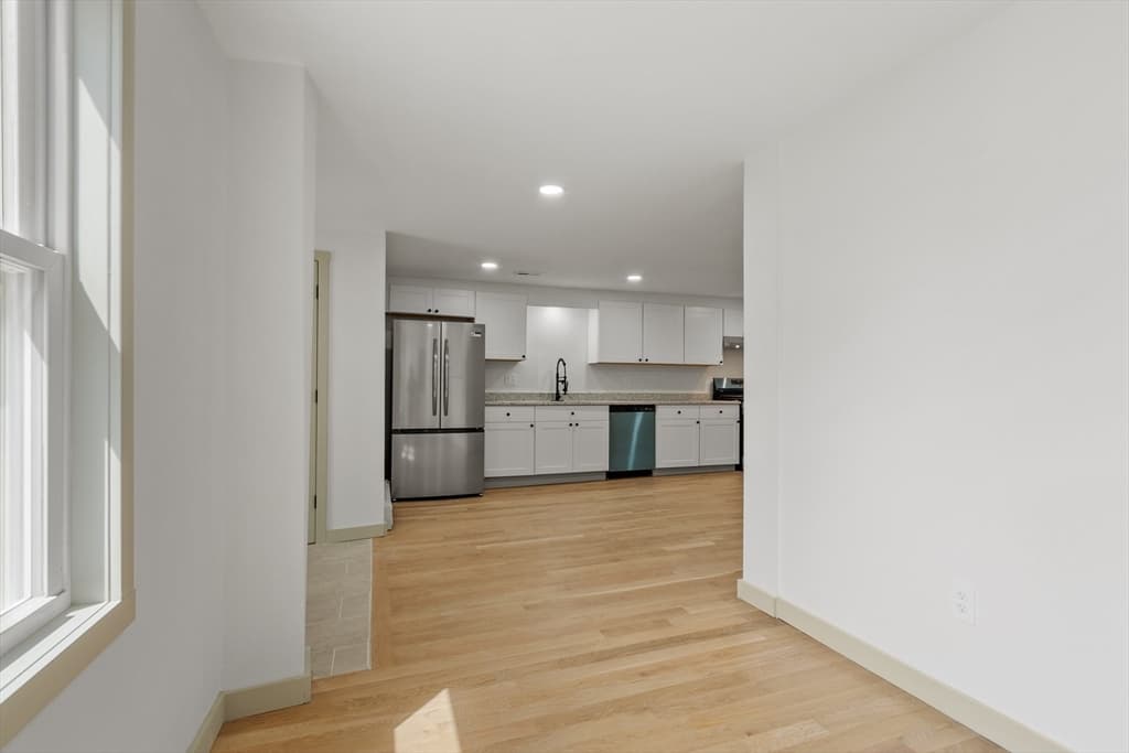 25 Main St, Ashburnham MA 01430 photo 13