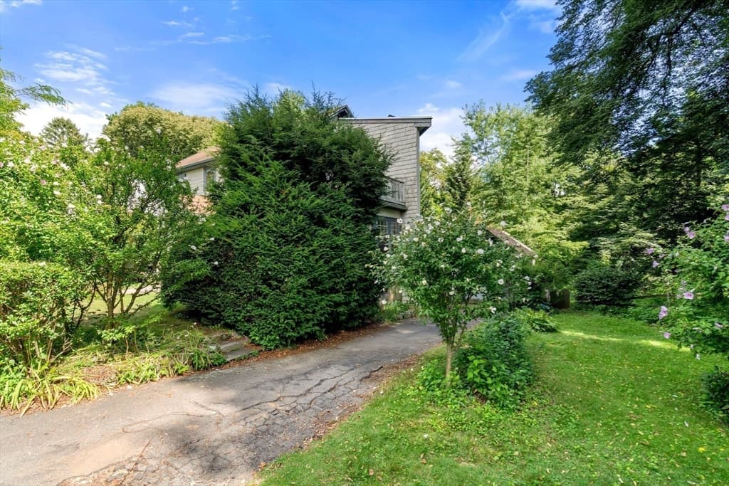 50 Brewster Road, Newton MA 02461 photo 33