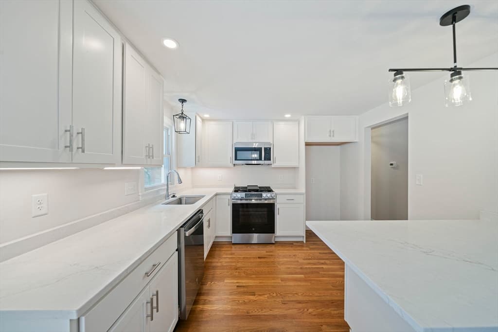 36 Vine Street, Randolph MA 02368 photo 4