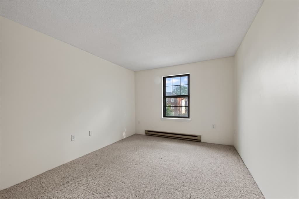 80 Stanton St # 27, Worcester MA 01605 photo 14