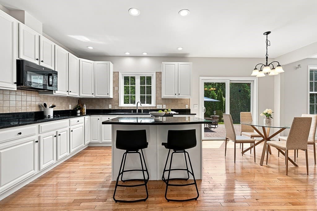 Single Family Residence at 37 Aspen Avenue, Grafton MA 01560, Grafton, photo 10 of 42