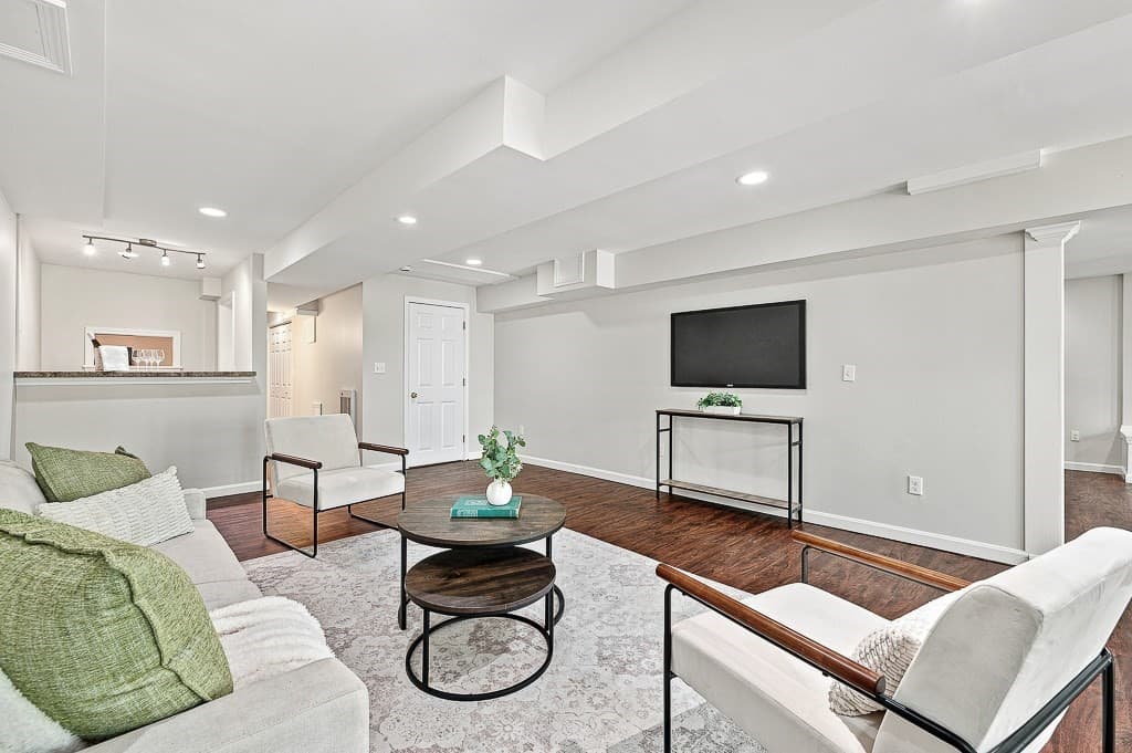 Single Family Residence at 37 Aspen Avenue, Grafton MA 01560, Grafton, photo 37 of 42