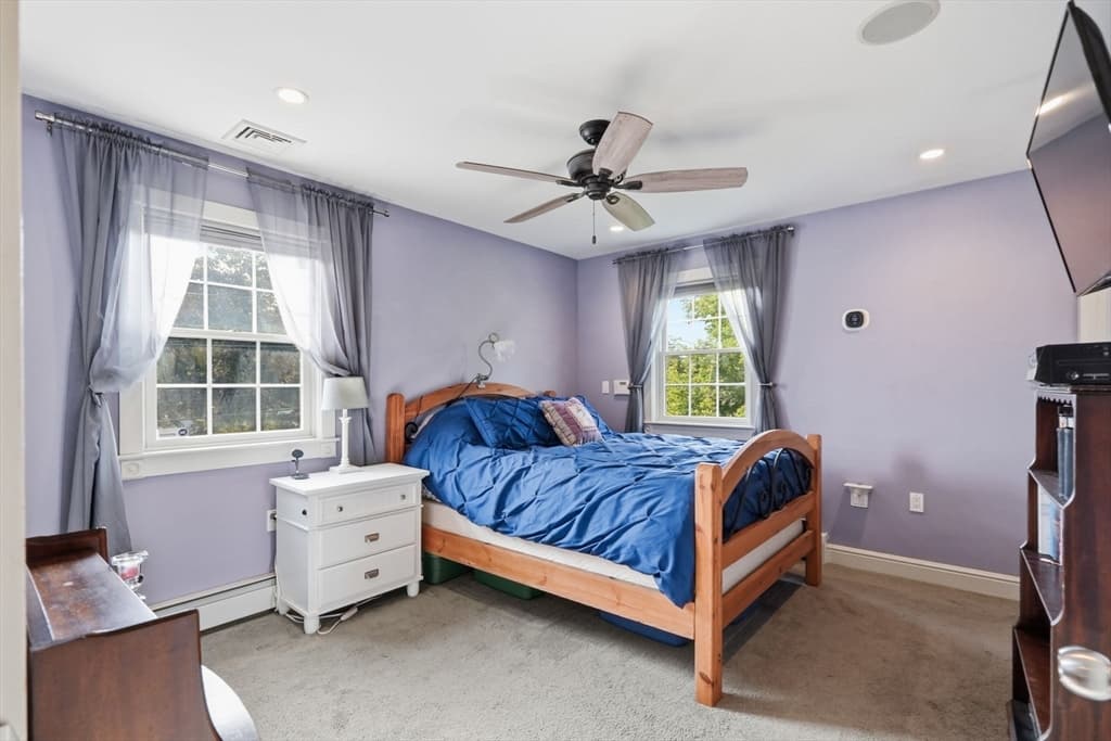76 Whitlow St, New Bedford MA 02740 photo 12