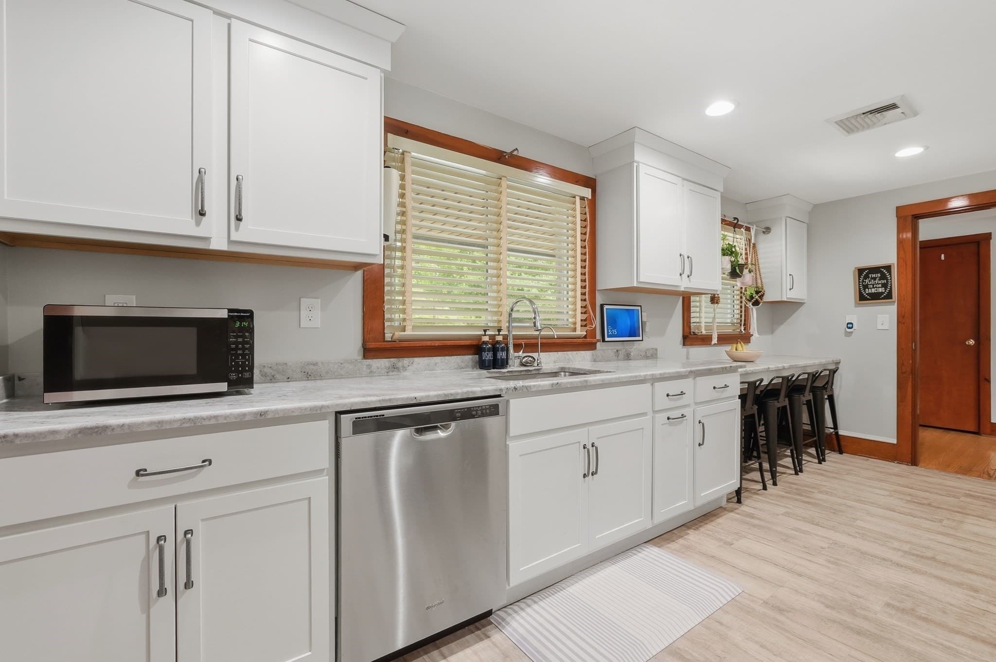 Single Family Residence at 663 Orchard St, Raynham MA 02767, Raynham, photo 9 of 35