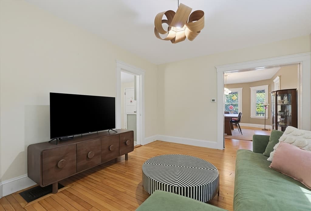 110 Essex St, Beverly MA 01915 photo 6