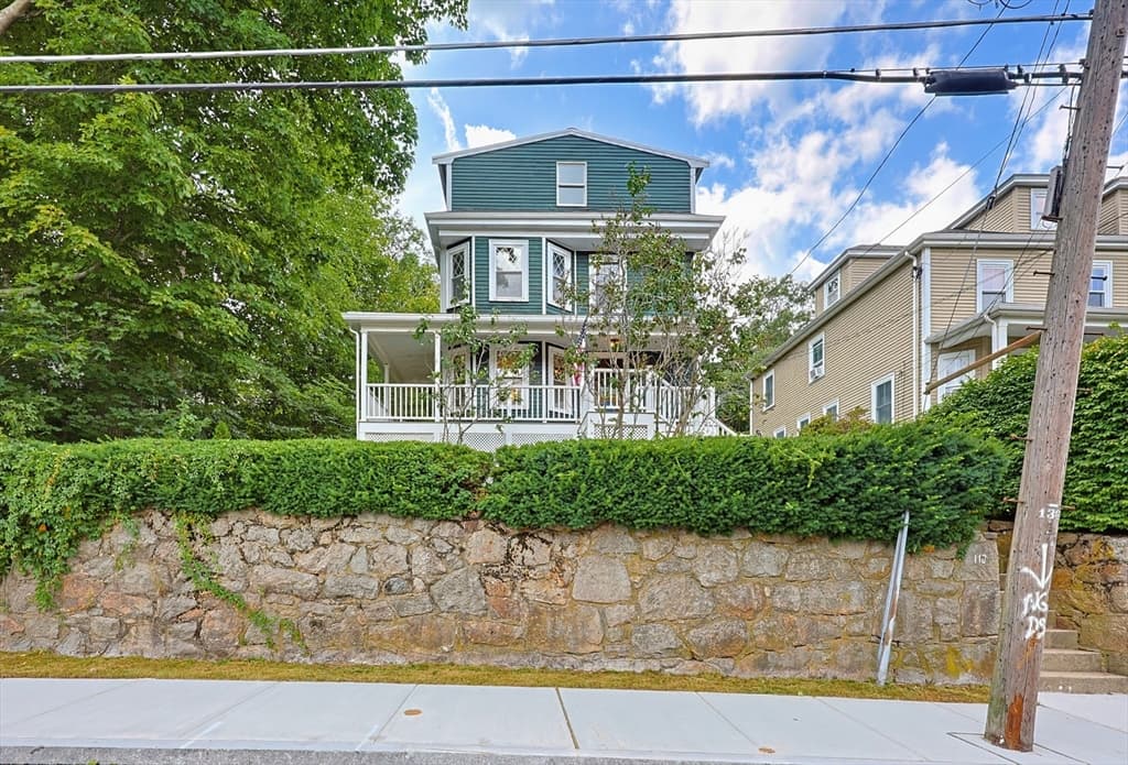 110 Essex St, Beverly MA 01915 photo 42