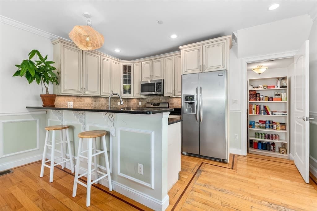 24 Custer St # 1, Boston MA 02130 photo 6