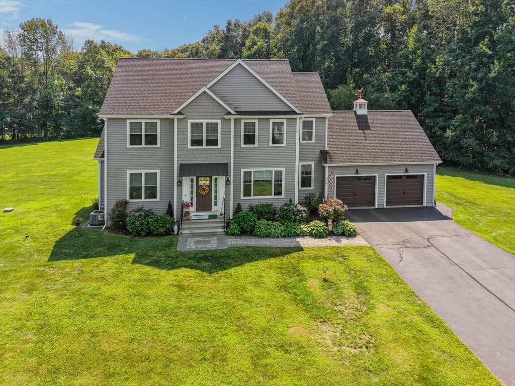 277 Yew St, Douglas MA 01516