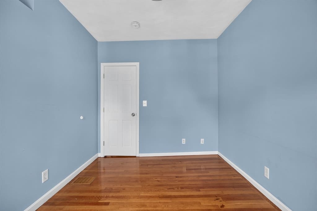 18 Henry St, Everett MA 02149 photo 14