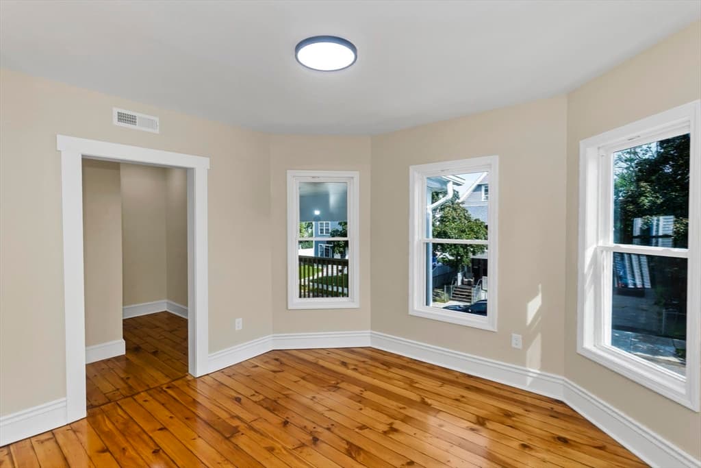 58 Euclid Ave, Springfield MA 01108 photo 23