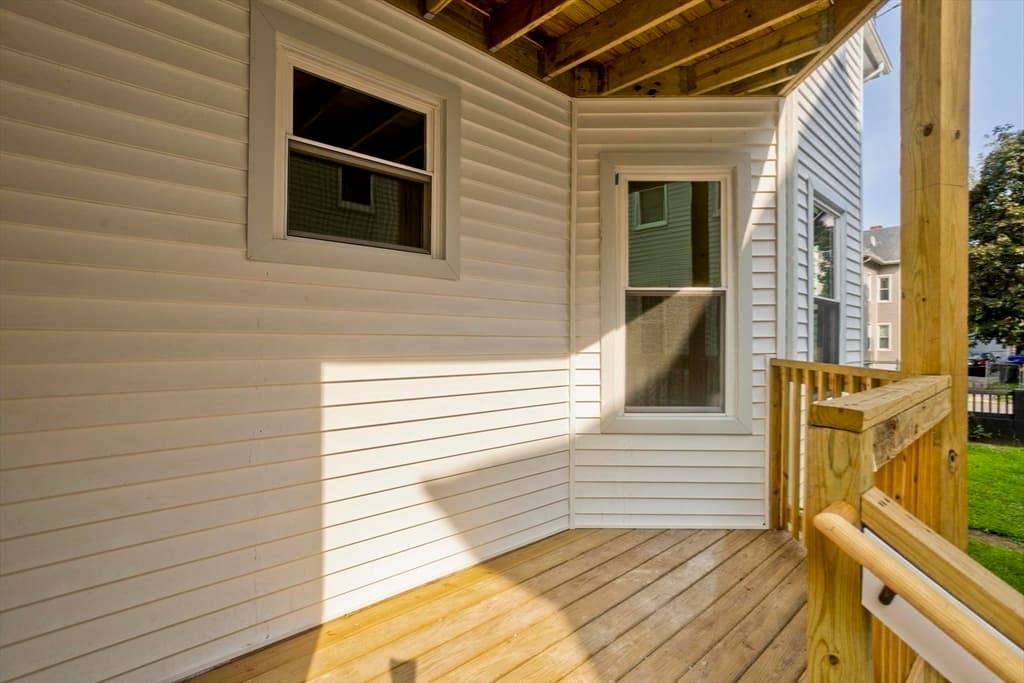 58 Euclid Ave, Springfield MA 01108 photo 37