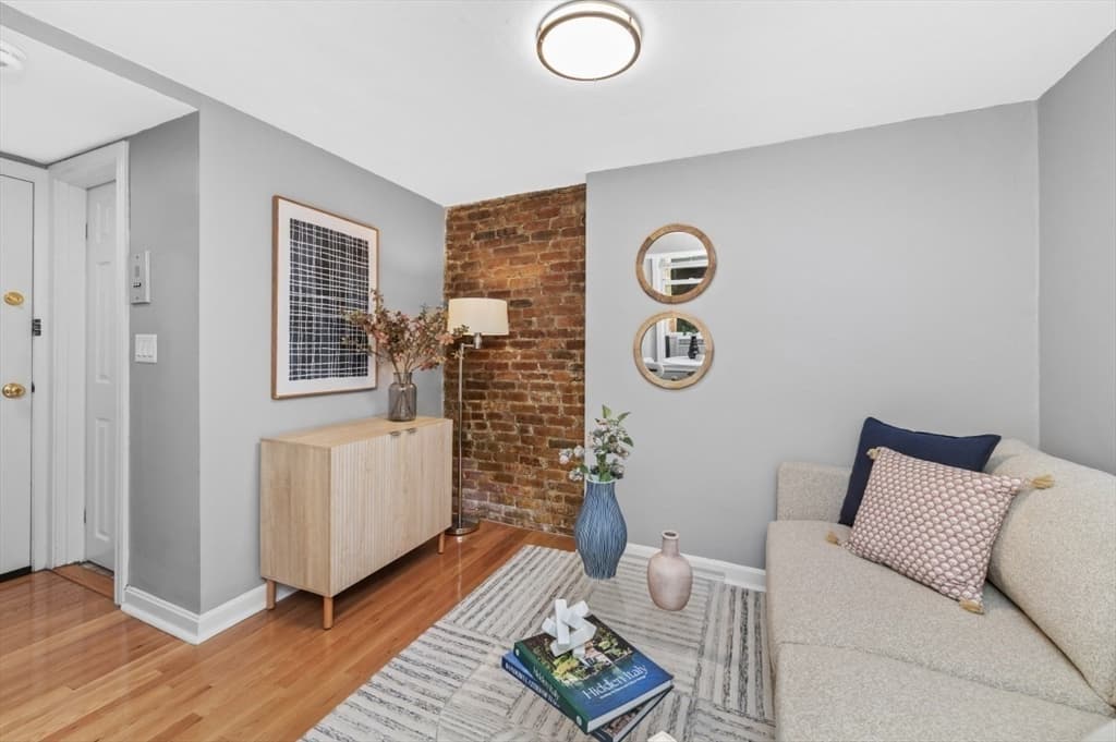 57 West Cedar Street # 2, Boston MA 02114 photo 9