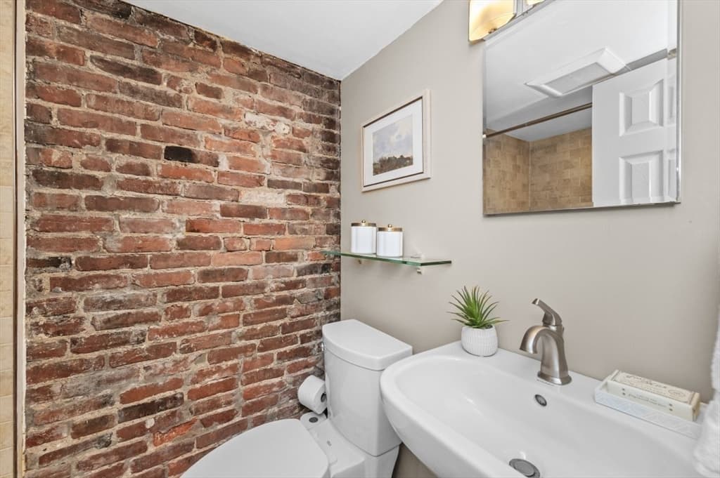 57 West Cedar Street # 2, Boston MA 02114 photo 15