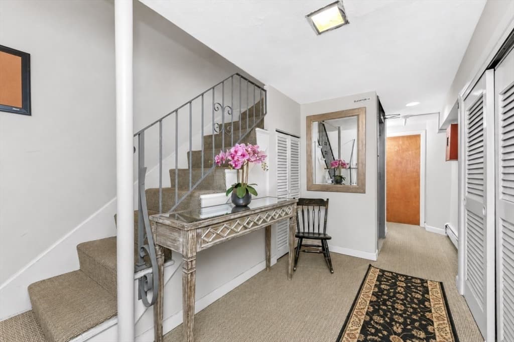 57 West Cedar Street # 2, Boston MA 02114 photo 21