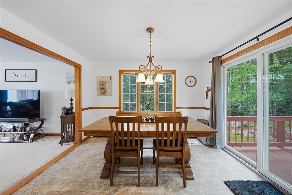 27 Reilly Ave, Blackstone MA 01504 photo 15