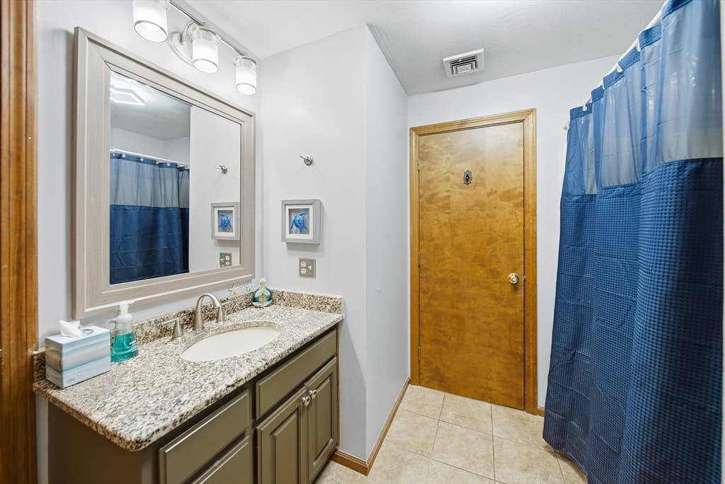 27 Reilly Ave, Blackstone MA 01504 photo 19