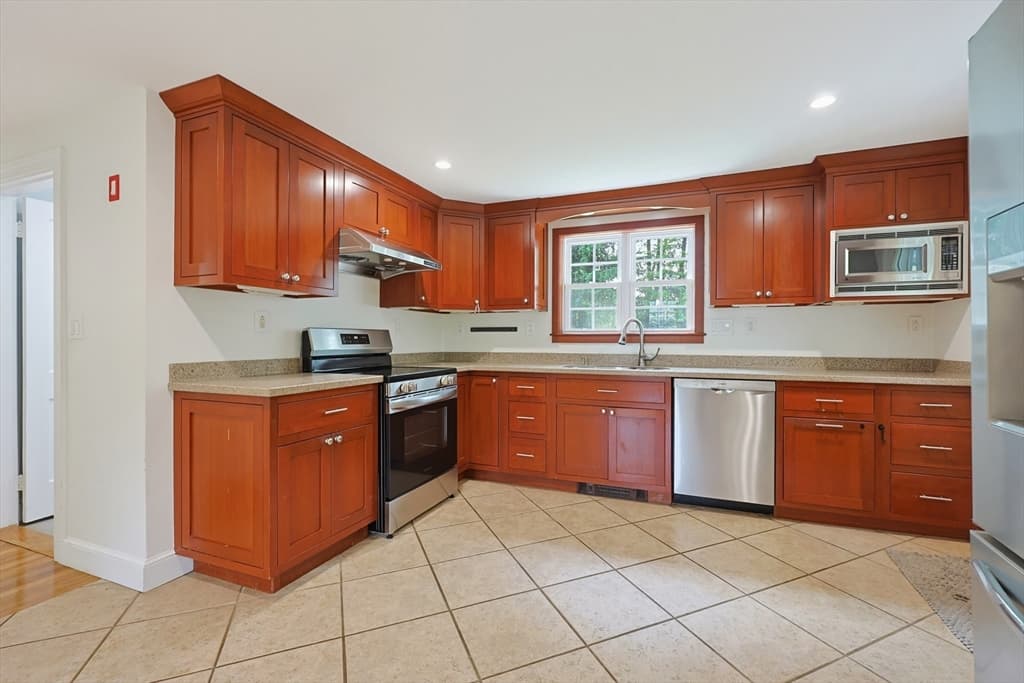 50 Rustic Rd, Walpole MA 02032 photo 21