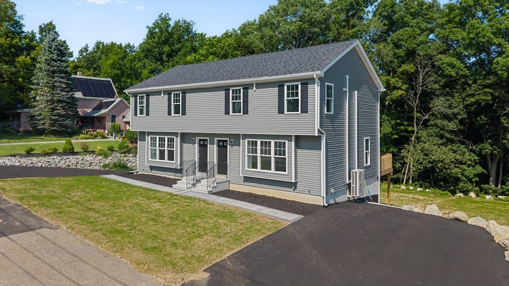 93 Brown St # B, Leicester MA 01611 photo 3