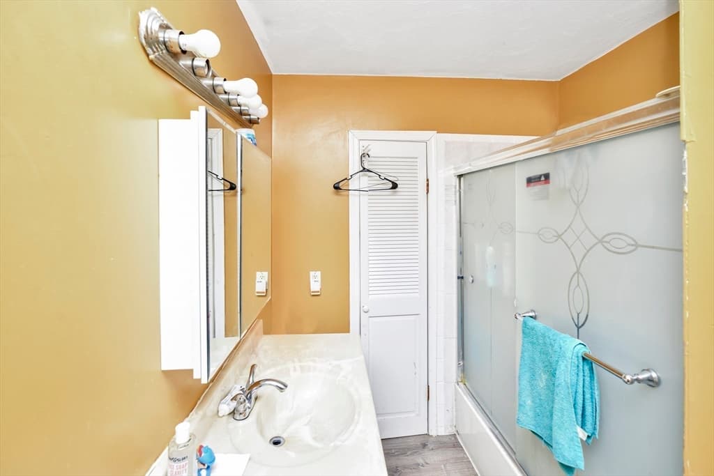 469 Summer St, Brockton MA 02302 photo 7