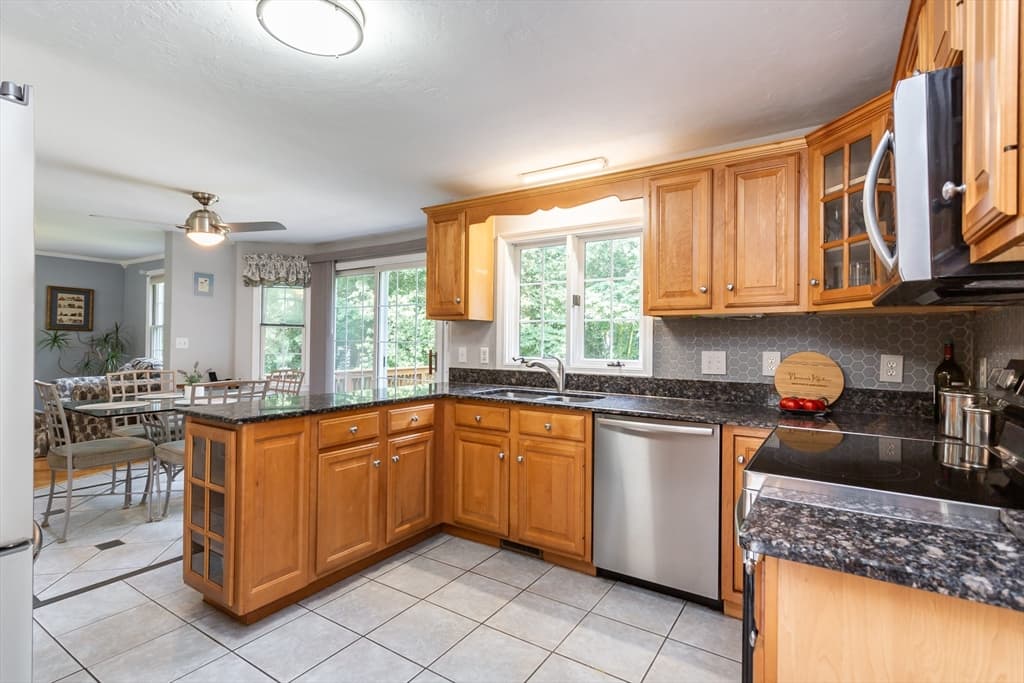8 Brahman Drive, Norton MA 02766 photo 9