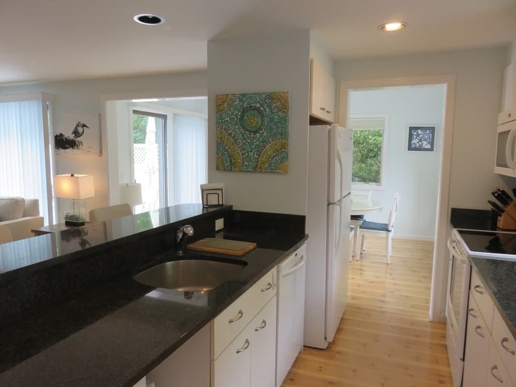 100 Mid-Iron # 7018, Mashpee MA 02649 photo 10