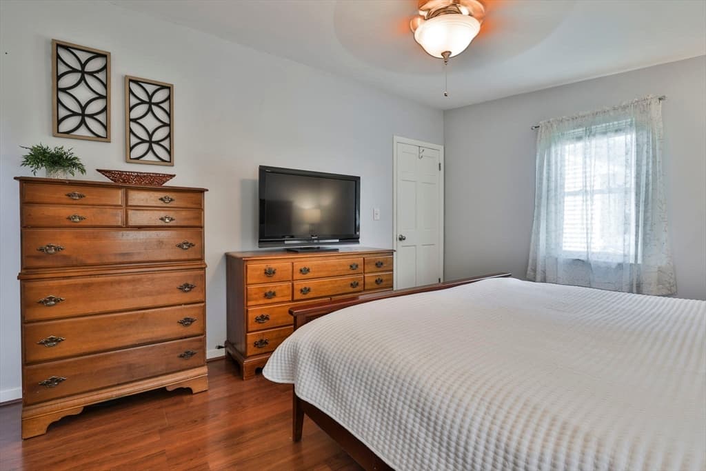 23 Bailey St, Lynn MA 01904 photo 25