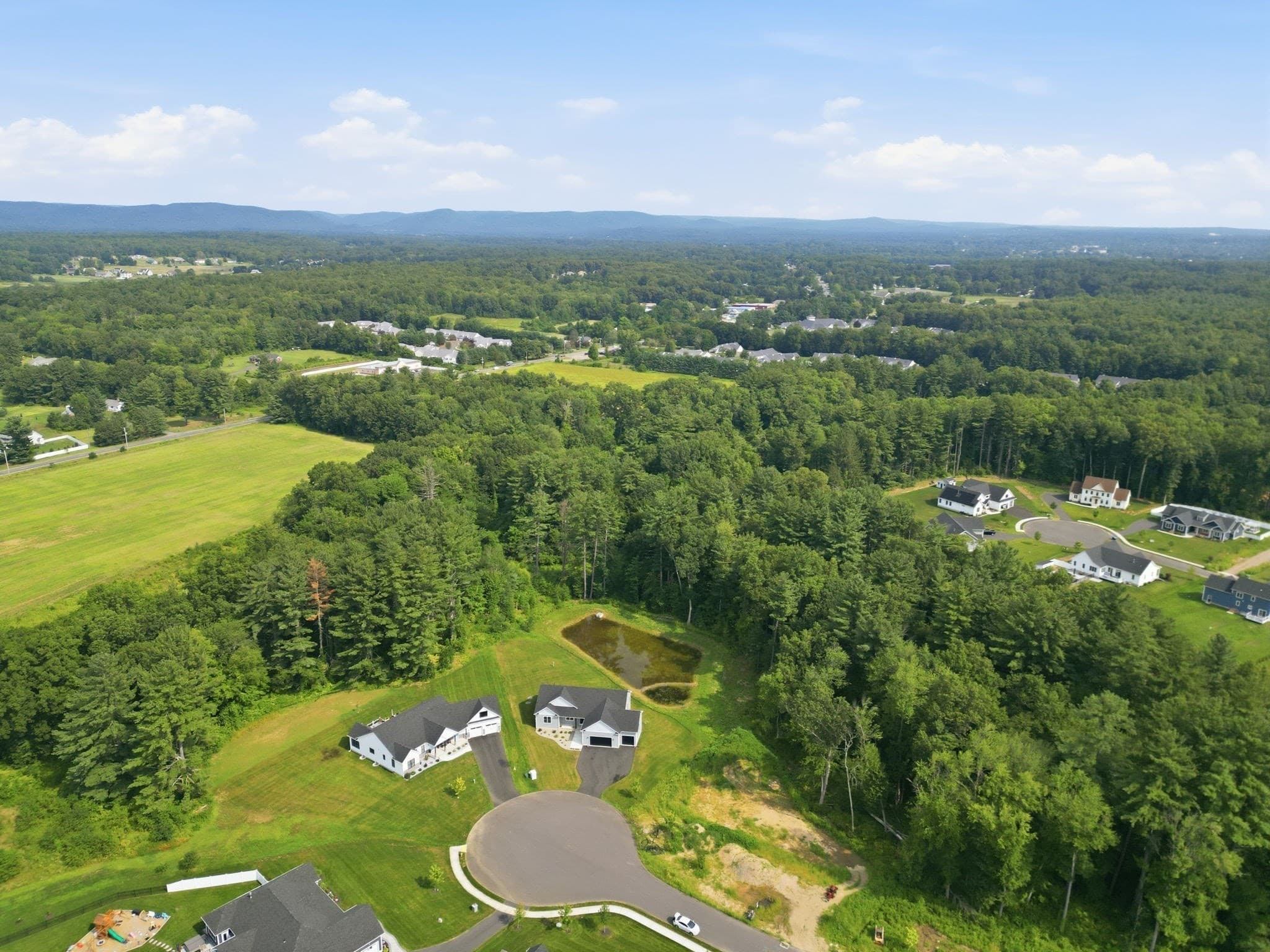 Single Family Residence at 17 Silvergrass Ln, Southwick MA 01077, Southwick, photo 17 of 42