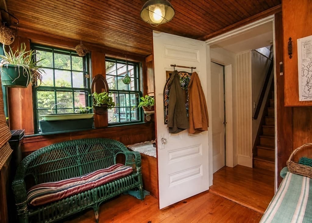 79 Dennison Street, Gloucester MA 01930 photo 2
