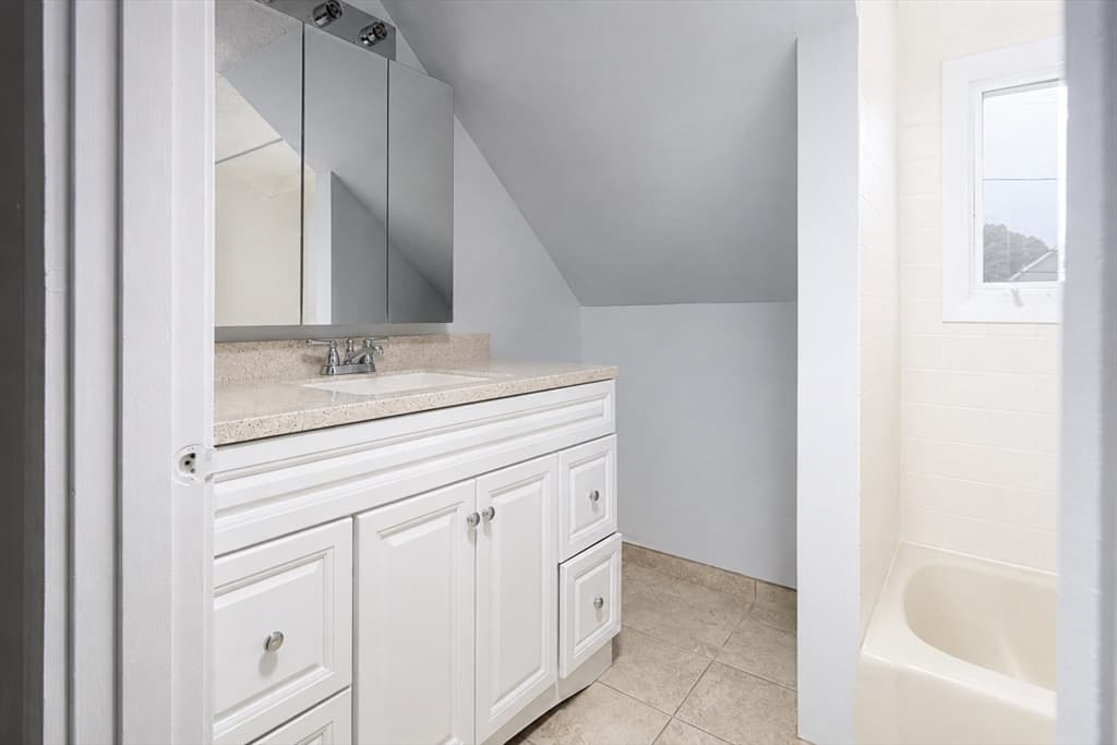 9 Lawrence St # 1, Woburn MA 01801 photo 18