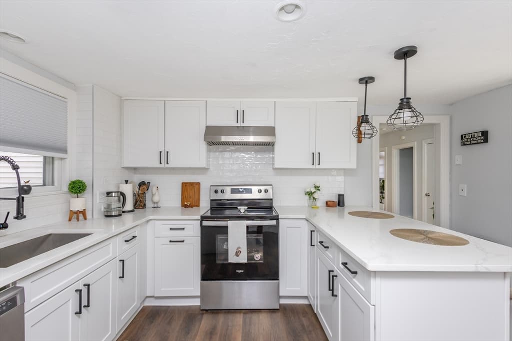 9 Lawrence St # 1, Woburn MA 01801 photo 4