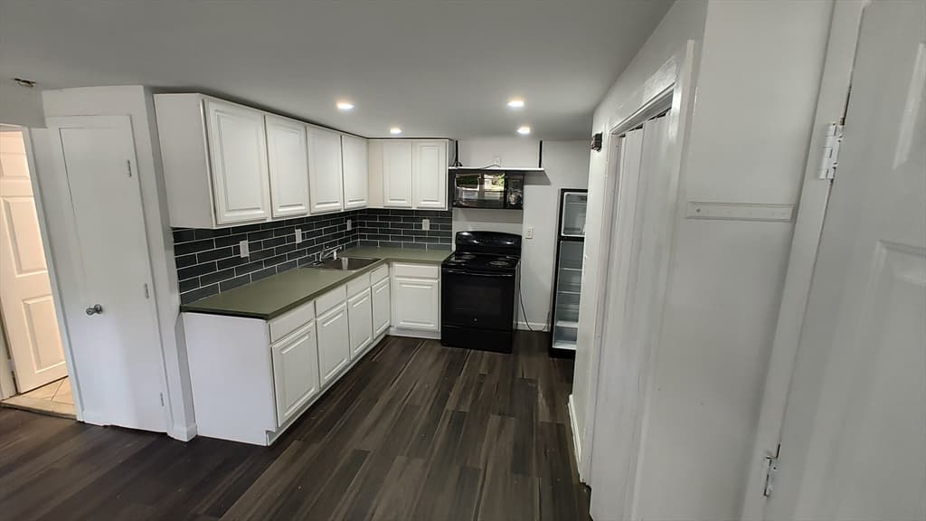 425 W Elm St # 1, Brockton MA 02301