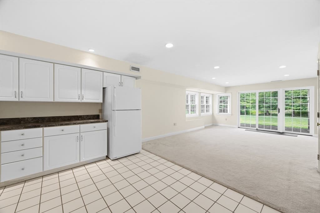 605 Middle St # 22, Braintree MA 02184 photo 34