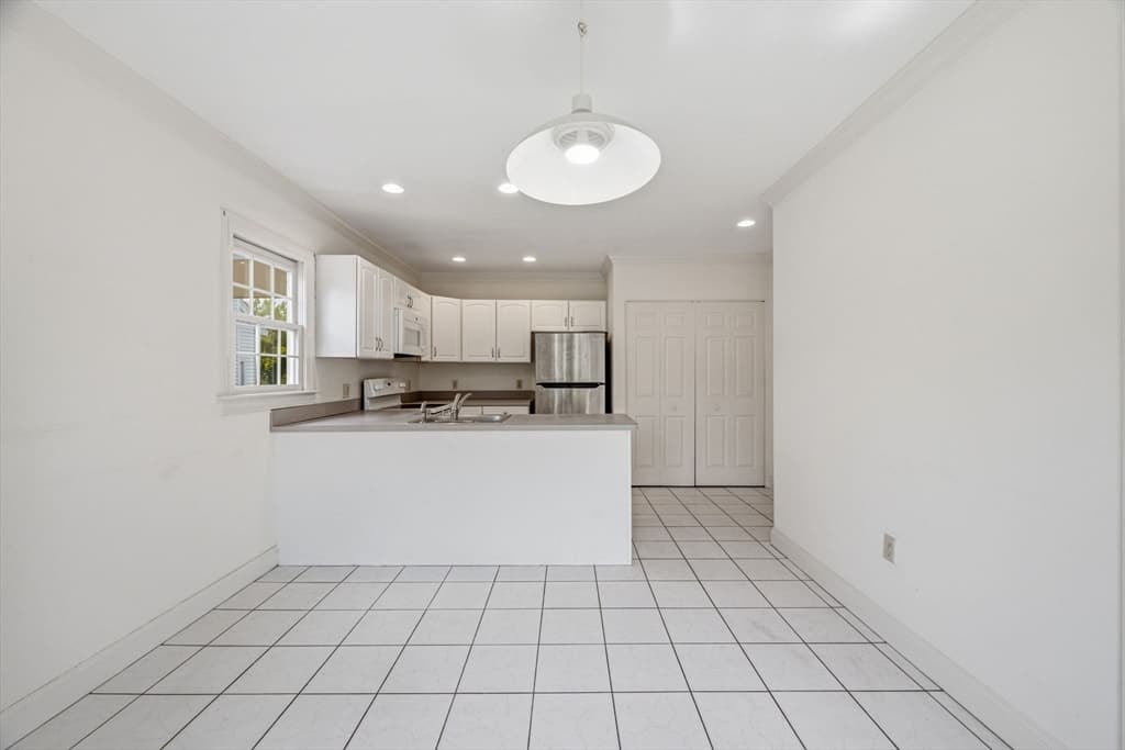 605 Middle St # 22, Braintree MA 02184 photo 11