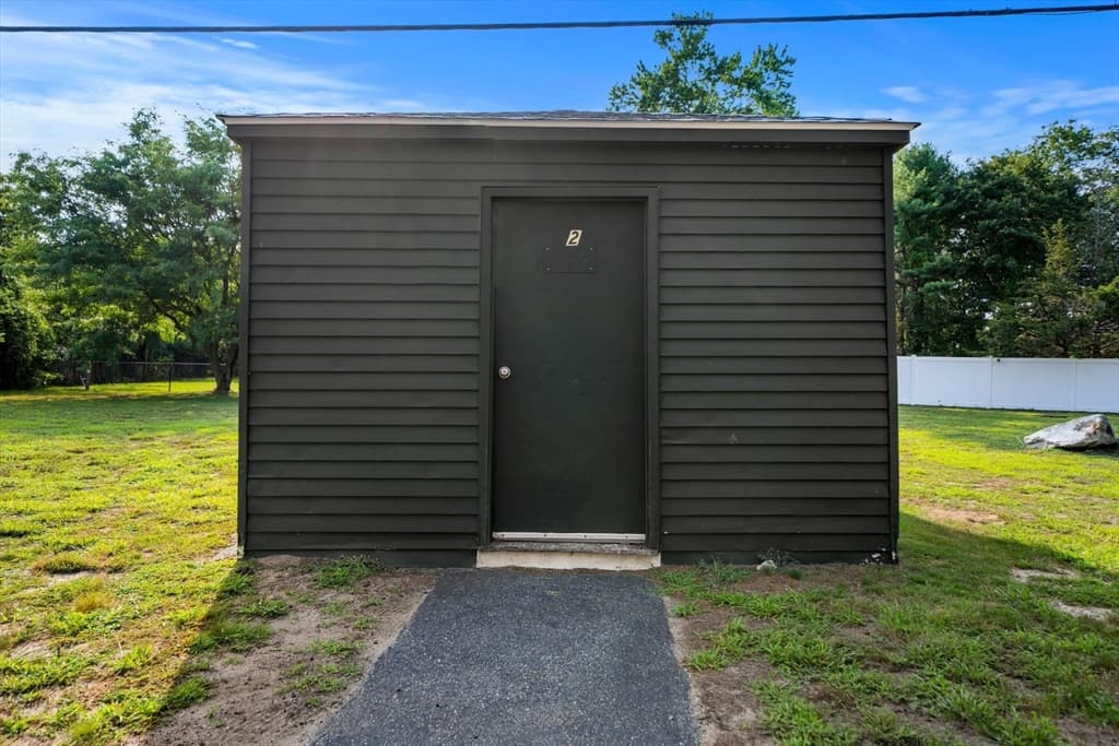 Condominium at 10B Colonial Dr # 1B, Andover MA 01810, Andover, photo 22 of 25