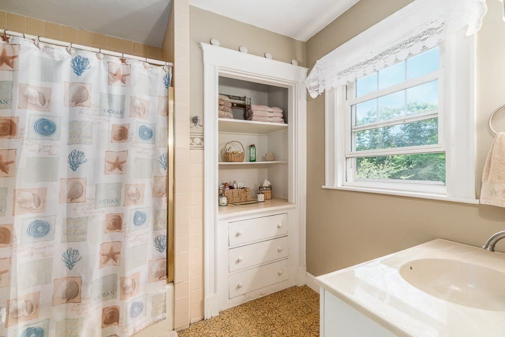 Single Family Residence at 19 Brimbal Avenue, Beverly MA 01915, Beverly, photo 27 of 36