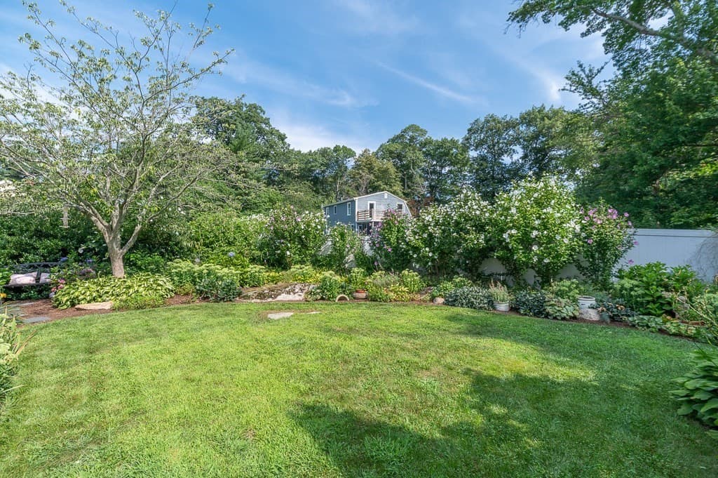 Single Family Residence at 19 Brimbal Avenue, Beverly MA 01915, Beverly, photo 5 of 36