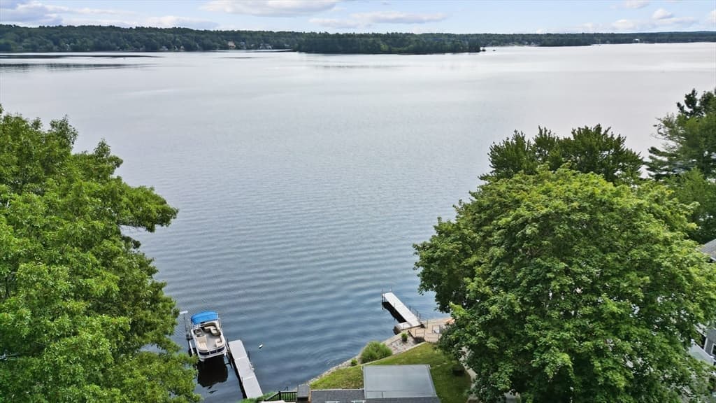15 Hilltop Acres Drive, Lakeville MA 02347 photo 5