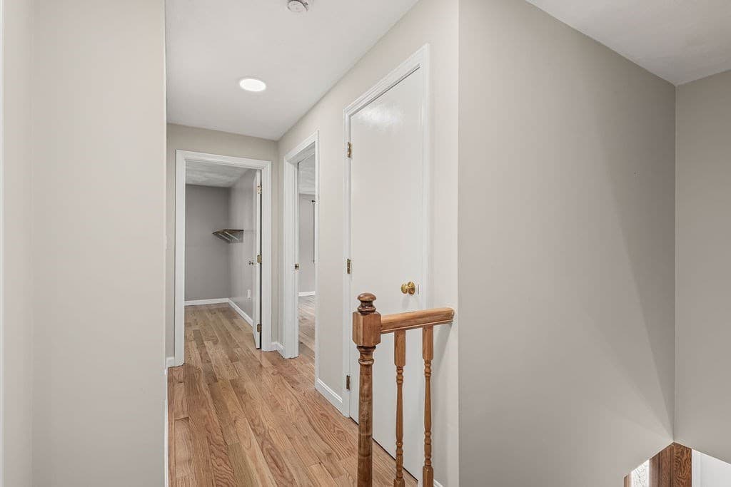 Single Family Residence at 394 Old Farm Rd, Franklin MA 02038, photo 24 of 42