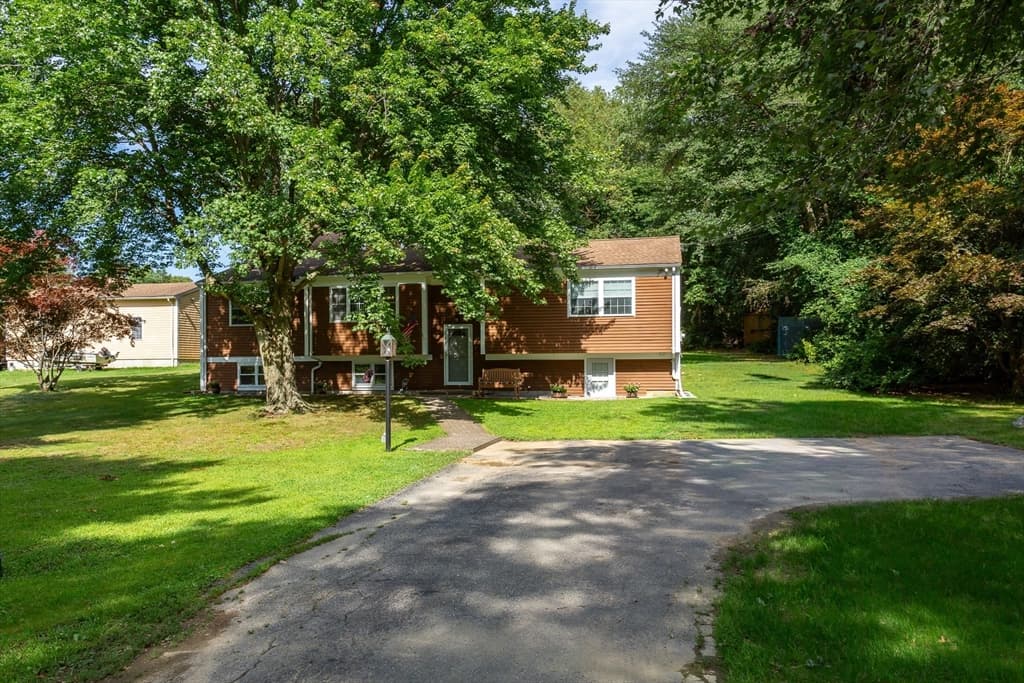 3235 Sharps Lot Rd, Dighton MA 02715 photo 4