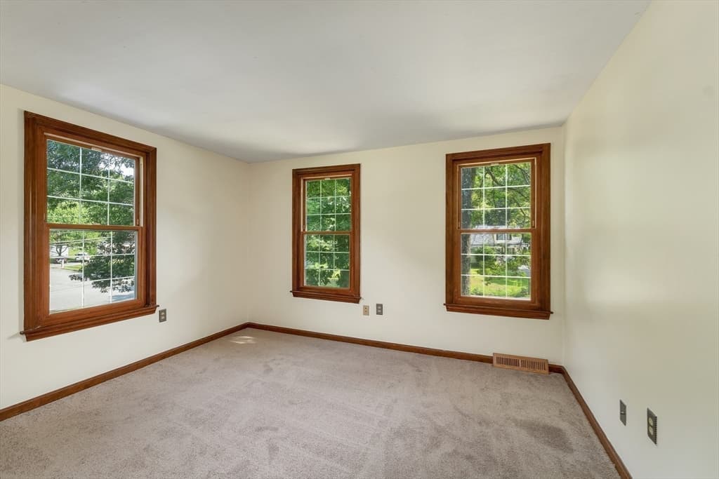 160 Pelczar Rd, Dracut MA 01826 photo 27