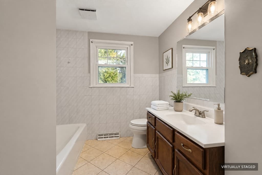 15 Blue Jay Avenue, Dracut MA 01826 photo 18