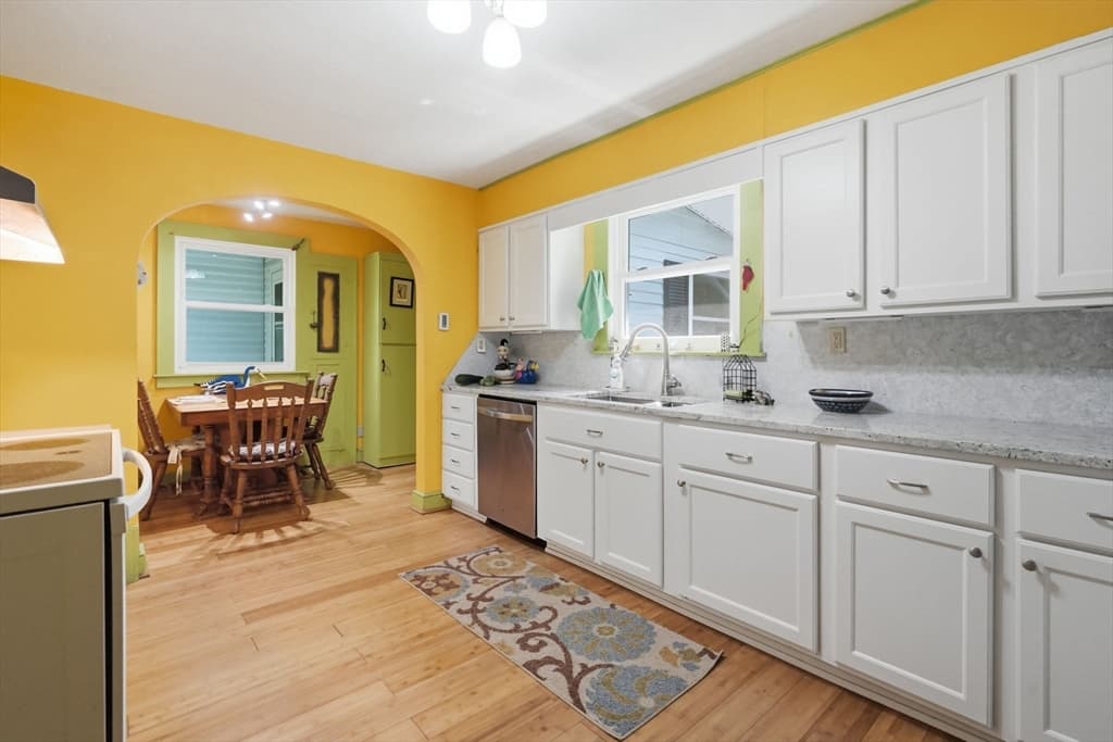 3057 Palmer St, Palmer MA 01069 photo 5