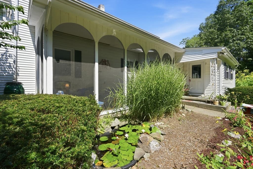 3057 Palmer St, Palmer MA 01069 photo 9
