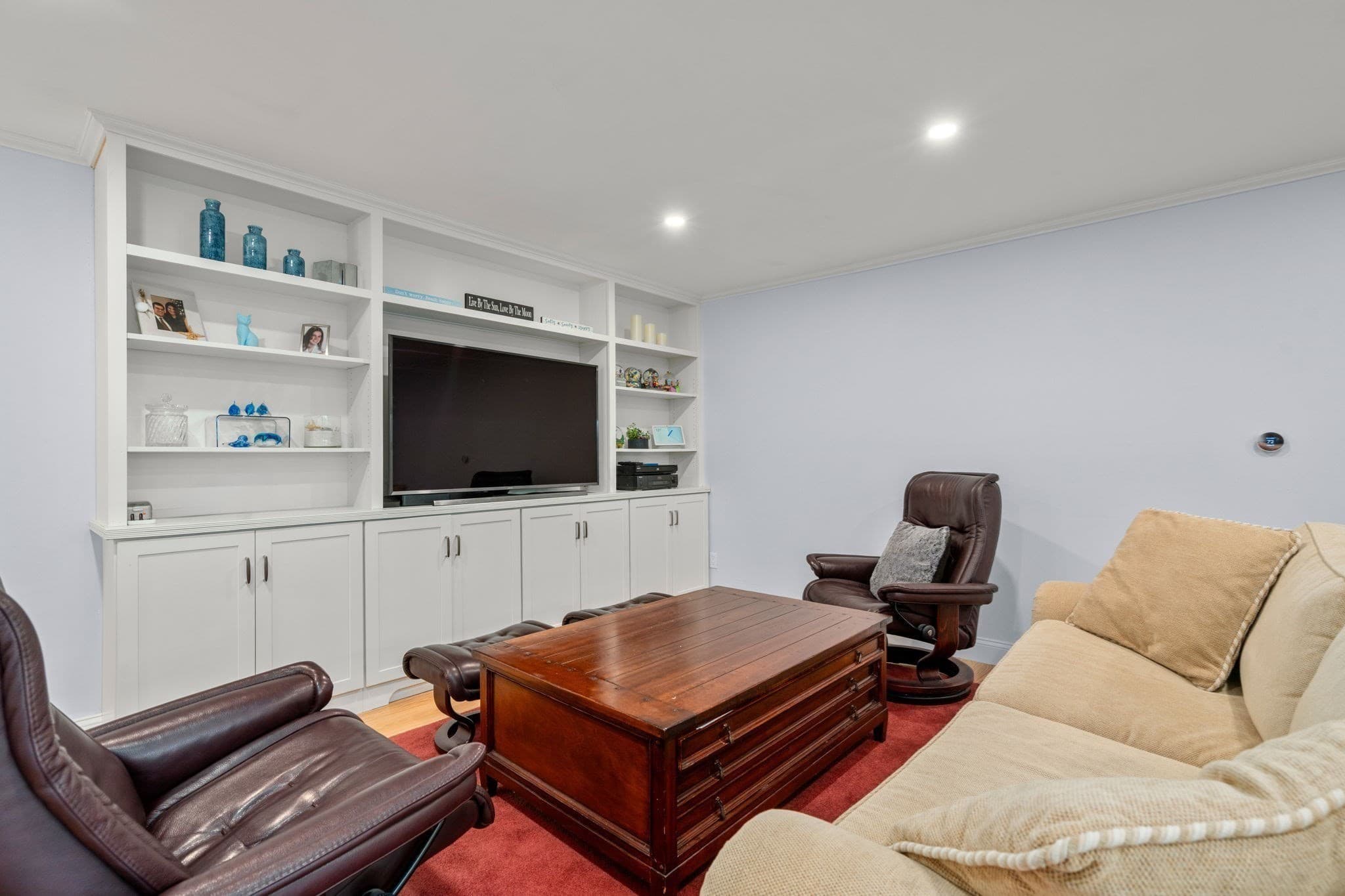 Condominium at 1210 Greendale Ave # 311, Needham MA 02492, Needham, photo 5 of 18
